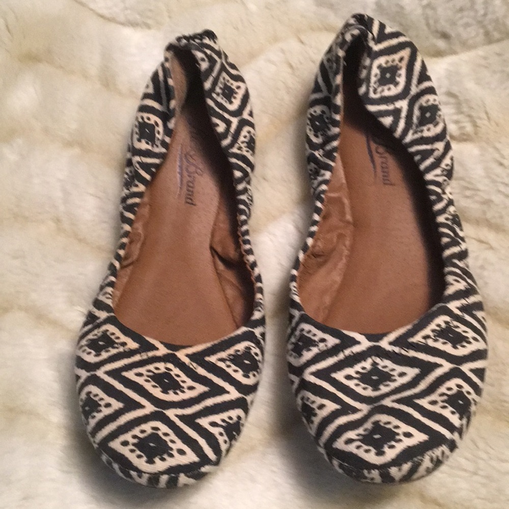 Lucky brand ballet flats